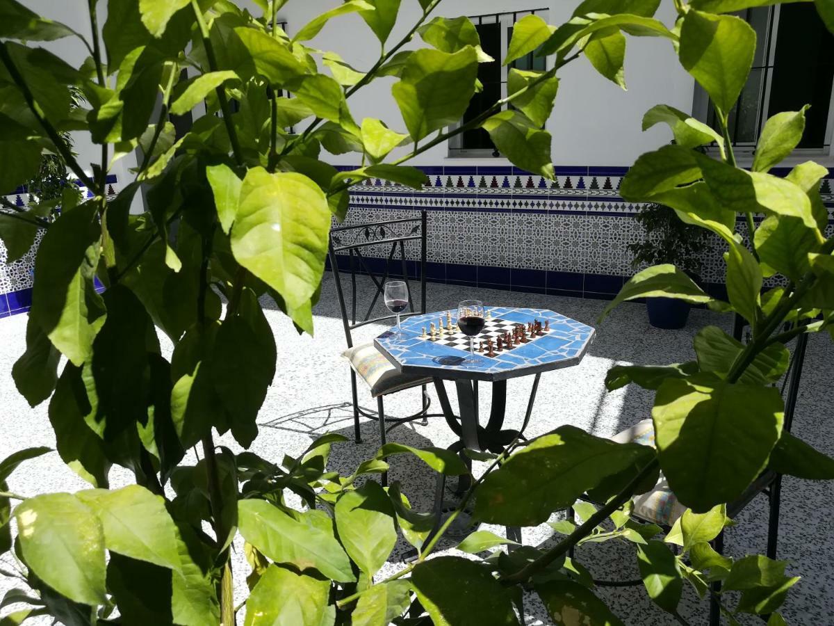 Casa Valientes A - Free Private Parking, Wifi & Ac Lägenhet Jerez de la Frontera Exteriör bild